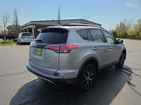 Used 2017 Toyota RAV4 SE w/ Power Special Value Package image 9