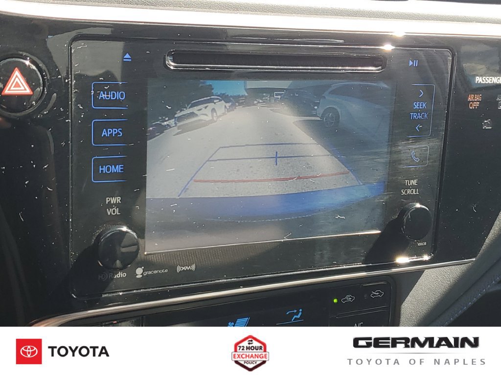 Used 2017 Toyota Corolla SE w/ SE Premium Package FWD image 26