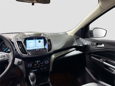 Used 2019 Ford Escape SE image 24