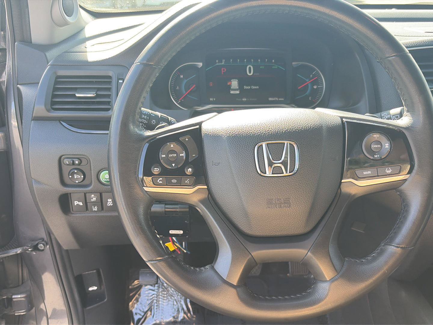 Used 2020 Honda Pilot Touring image 8