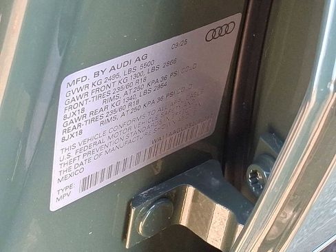 New 2025 Audi Q5 Premium image 17