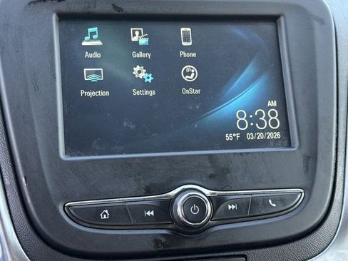 Used 2018 Chevrolet Equinox LT image 21