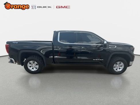 Used 2023 GMC Sierra 1500 SLE AWD/4WD image 2