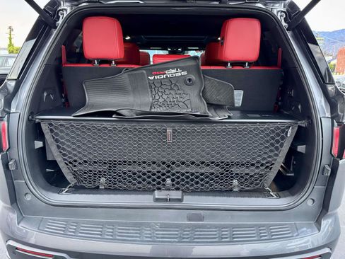 Used 2024 Toyota Sequoia 4WD image 5