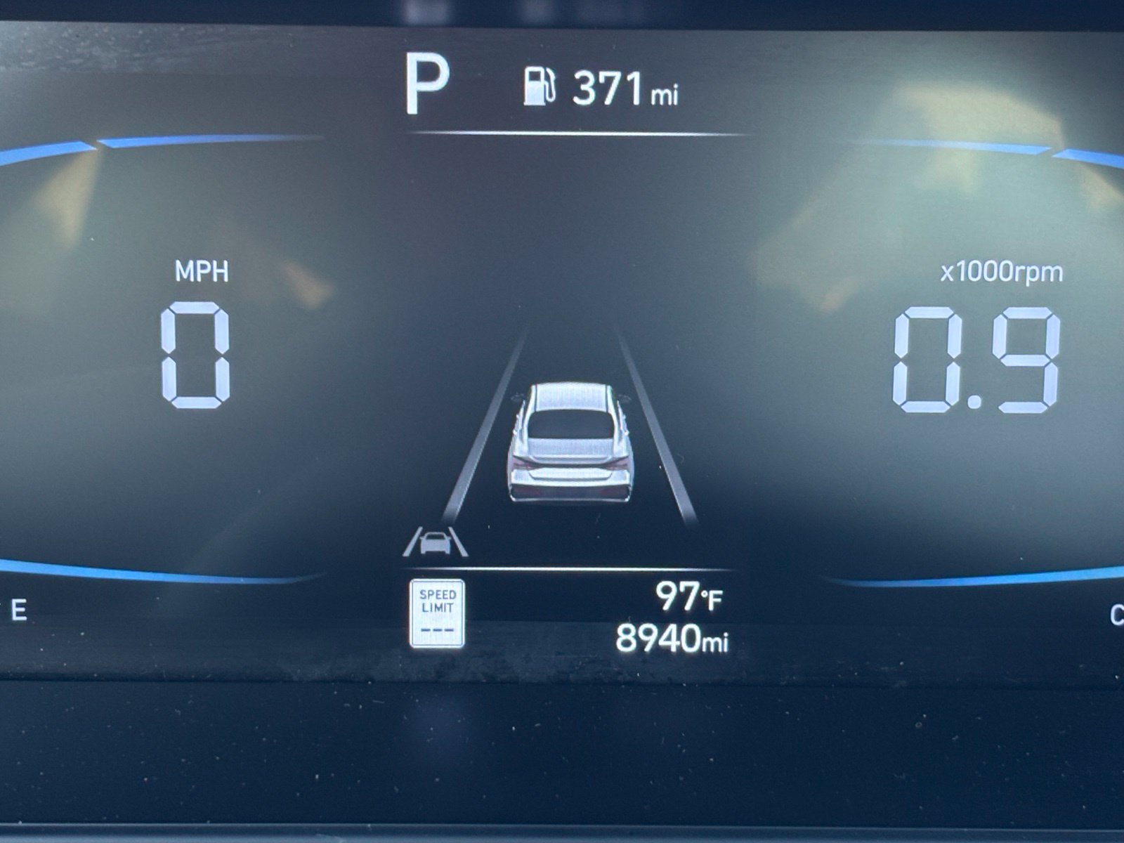 Certified 2026 Hyundai Elantra Sport FWD image 25