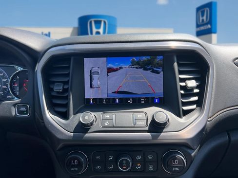 Used 2022 GMC Acadia AT4 w/ Technology Package AWD/4WD image 30
