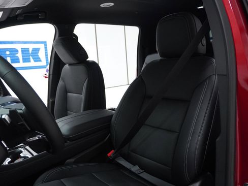 New 2026 Chevrolet Traverse LT image 18