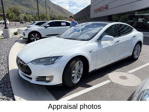 Used 2015 Tesla Model S 85D AWD/4WD image 1