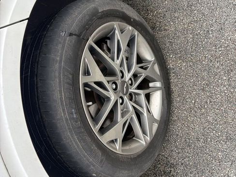 Certified 2023 Genesis GV70 2.5T w/ Advanced Package image 5