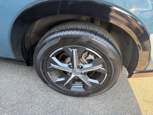 Used 2024 Honda HR-V EX-L image 12