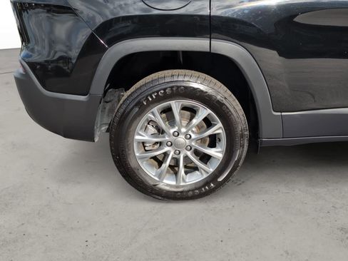 Used 2022 Jeep Cherokee Latitude Lux image 14