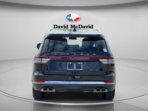 New 2026 Lincoln Aviator 2WD image 10