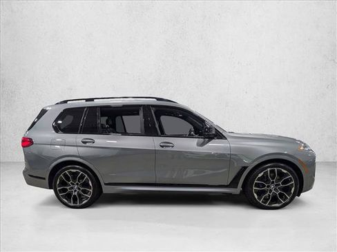 Used 2025 BMW X7 M60i w/ Executive Package AWD/4WD image 4