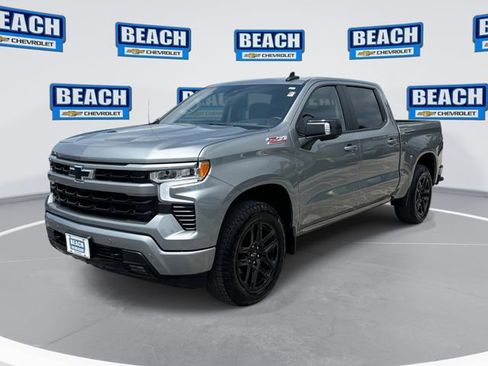 Used 2025 Chevrolet Silverado 1500 RST w/ Convenience Package II AWD/4WD image 1