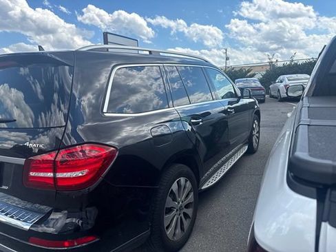Used 2019 Mercedes-Benz GLS 450 4MATIC image 7