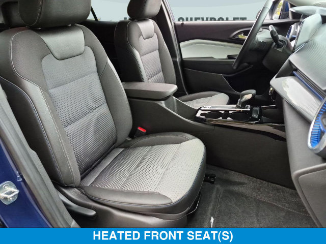 Used 2024 Chevrolet Trax LT w/ LT Convenience Package FWD image 30