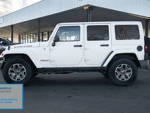 Used 2014 Jeep Wrangler Unlimited Rubicon w/ Connectivity Group image 3