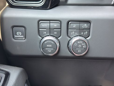Used 2026 GMC Sierra 1500 AT4X AWD/4WD image 12