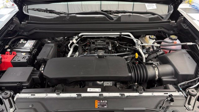 New 2026 Chevrolet Colorado LT w/ LT Convenience Package AWD/4WD image 9