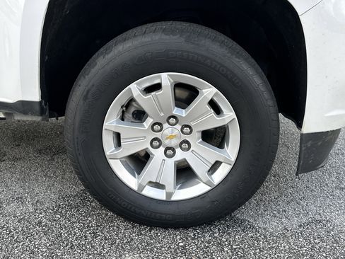 Used 2022 Chevrolet Colorado LT w/ Fleet Safety Package image 12