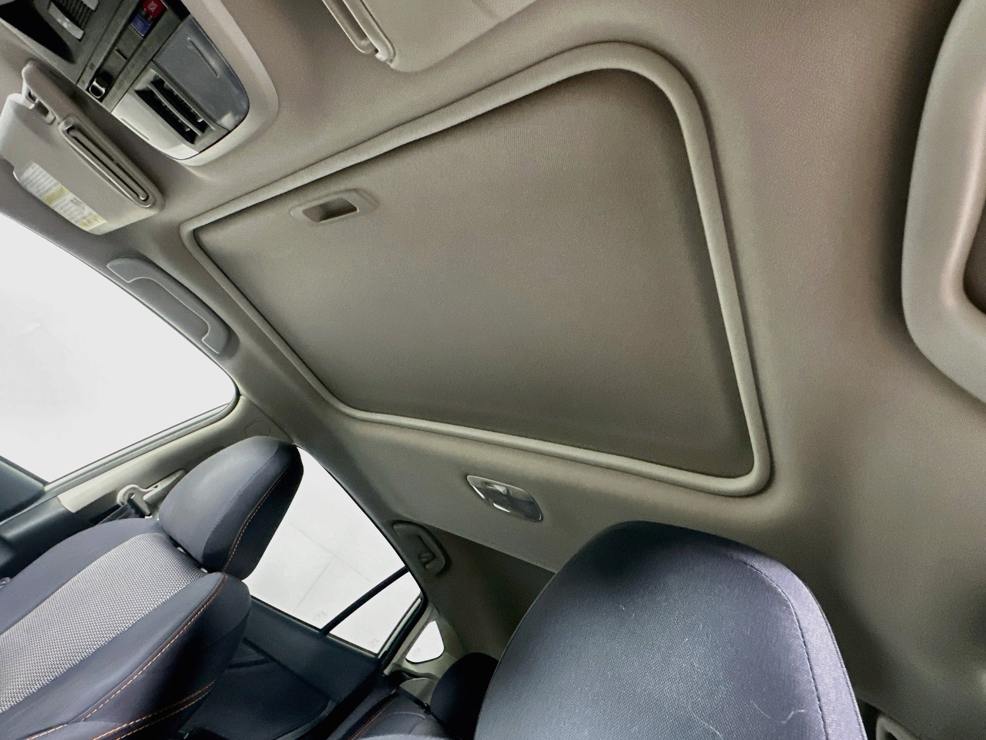 Used 2019 Subaru Crosstrek 2.0i Premium AWD/4WD image 25