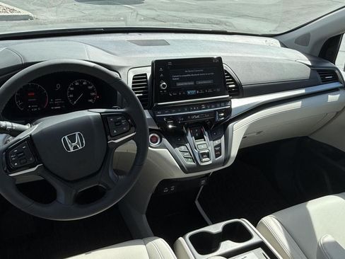 Certified 2026 Honda Odyssey EX-L image 27