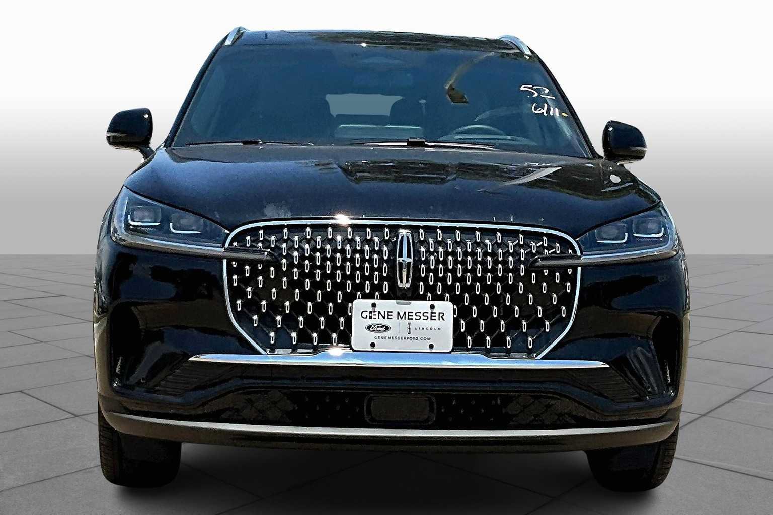 Used 2025 Lincoln Aviator Reserve w/ Luxury Package AWD/4WD image 3