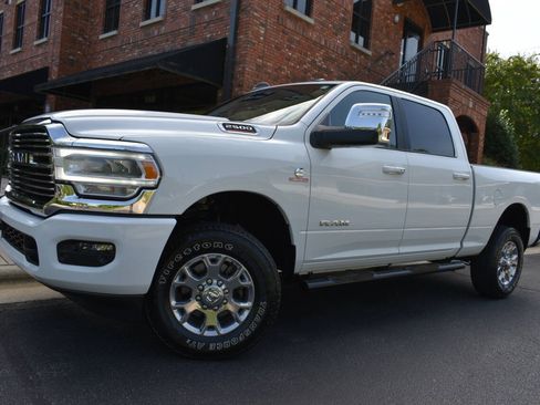 Used 2024 RAM 2500 Laramie w/ Safety Group AWD/4WD image 50
