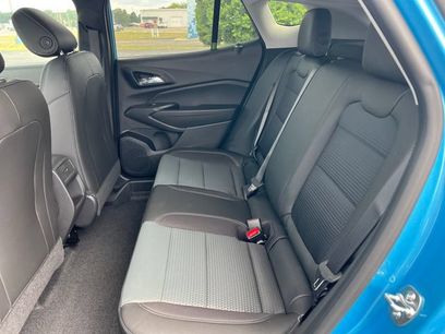 New 2026 Chevrolet Trax LT w/ Driver Confidence Package