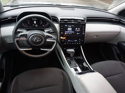 Used 2024 Hyundai Tucson SEL FWD image 5