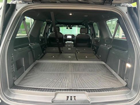 Used 2019 Ford Expedition Max Limited w/ Driver Assistance Package AWD/4WD image 11
