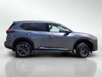 Used 2026 Nissan Rogue Platinum w/ Tech Package