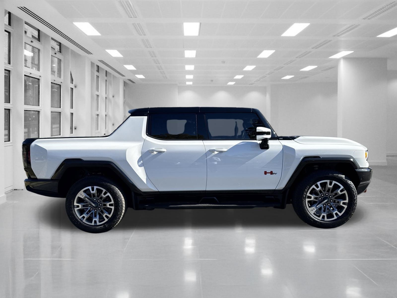 Used 2025 GMC Hummer EV 3X w/ LPO, Sport Package AWD/4WD image 4