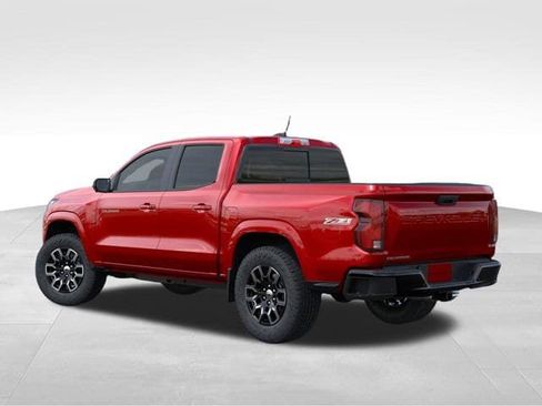 New 2026 Chevrolet Colorado Z71 w/ Technology Package AWD/4WD image 3