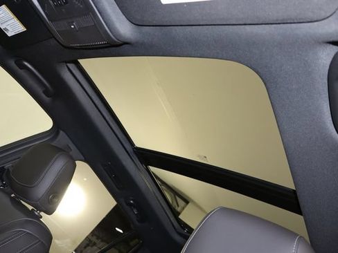 Used 2020 Cadillac XT6 Premium Luxury FWD image 28