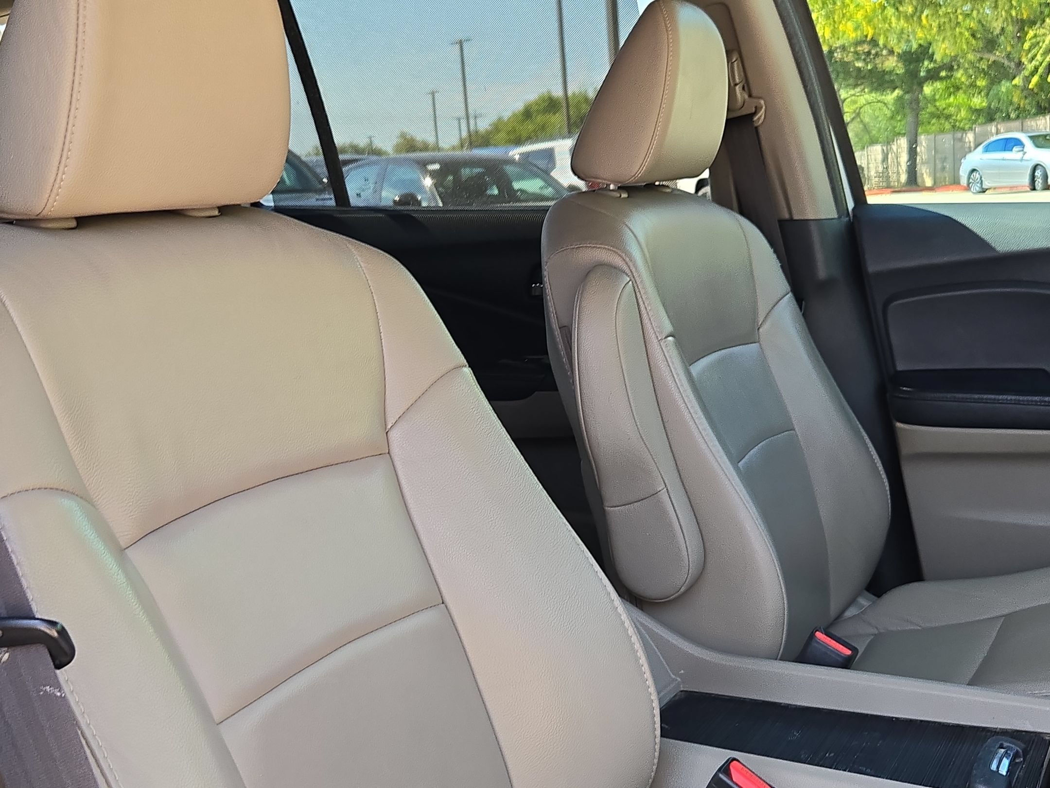 Used 2021 Honda Pilot Touring image 30