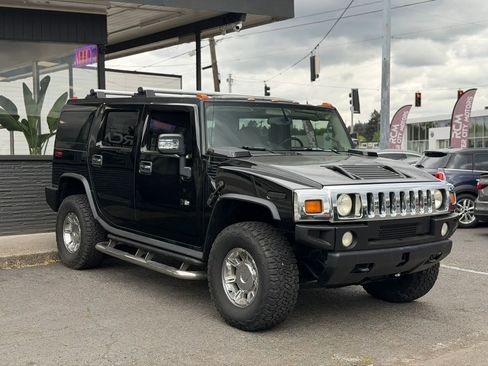 Used 2004 HUMMER H2 w/ Preferred Equipment Group AWD/4WD image 3