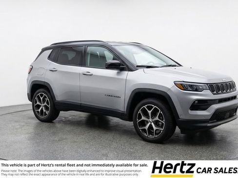 Used 2025 Jeep Compass Limited image 1