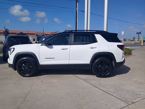 Used 2026 GMC Terrain Elevation w/ Black Edition FWD image 6