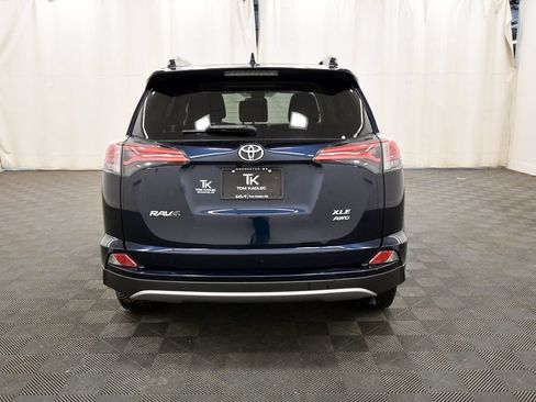 Used 2018 Toyota RAV4 XLE w/ Plus Extra Value Package AWD/4WD image 6