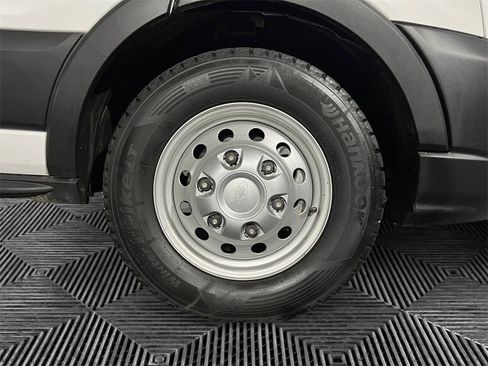 Used 2023 Ford Transit 350 XL image 11