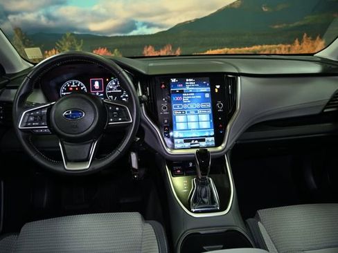 Used 2025 Subaru Outback Premium image 59