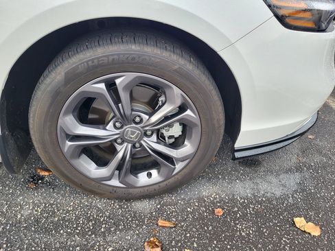 New 2024 Honda Accord EX-L image 7