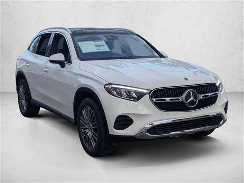 Used 2026 Mercedes-Benz GLC 300 GLC 300 image 6