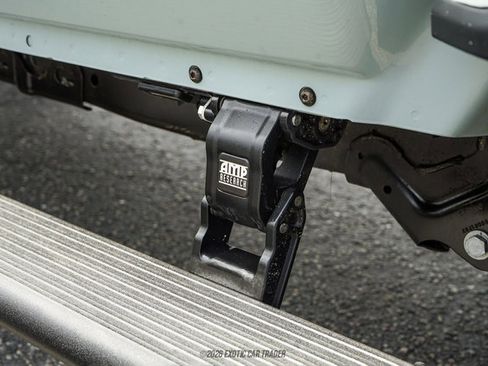 Used 2023 Jeep Gladiator Sport AWD/4WD image 58