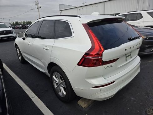 Used 2022 Volvo XC60 B5 Momentum AWD/4WD image 9