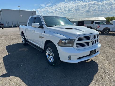 Used 2015 RAM 1500 Sport w/ Sport Premium Group AWD/4WD image 7