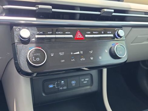 Used 2025 Hyundai Tucson Blue AWD/4WD image 27