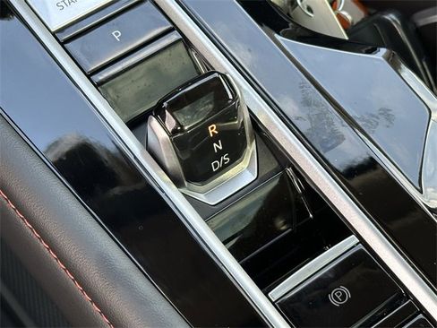 Used 2024 Volkswagen Atlas Peak Edition SE image 23