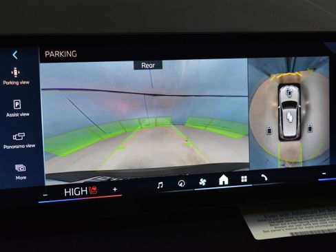 New 2026 BMW X3 xDrive30 w/ Premium Package image 11